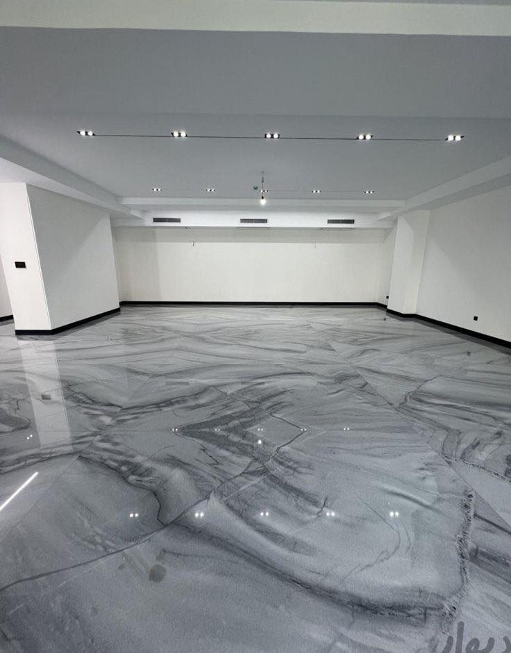 Colored metallic epoxy floor with high gloss