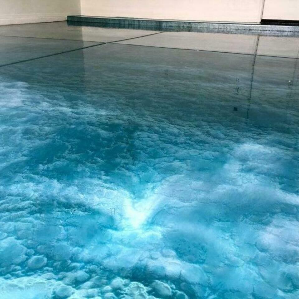 Metallic epoxy floor